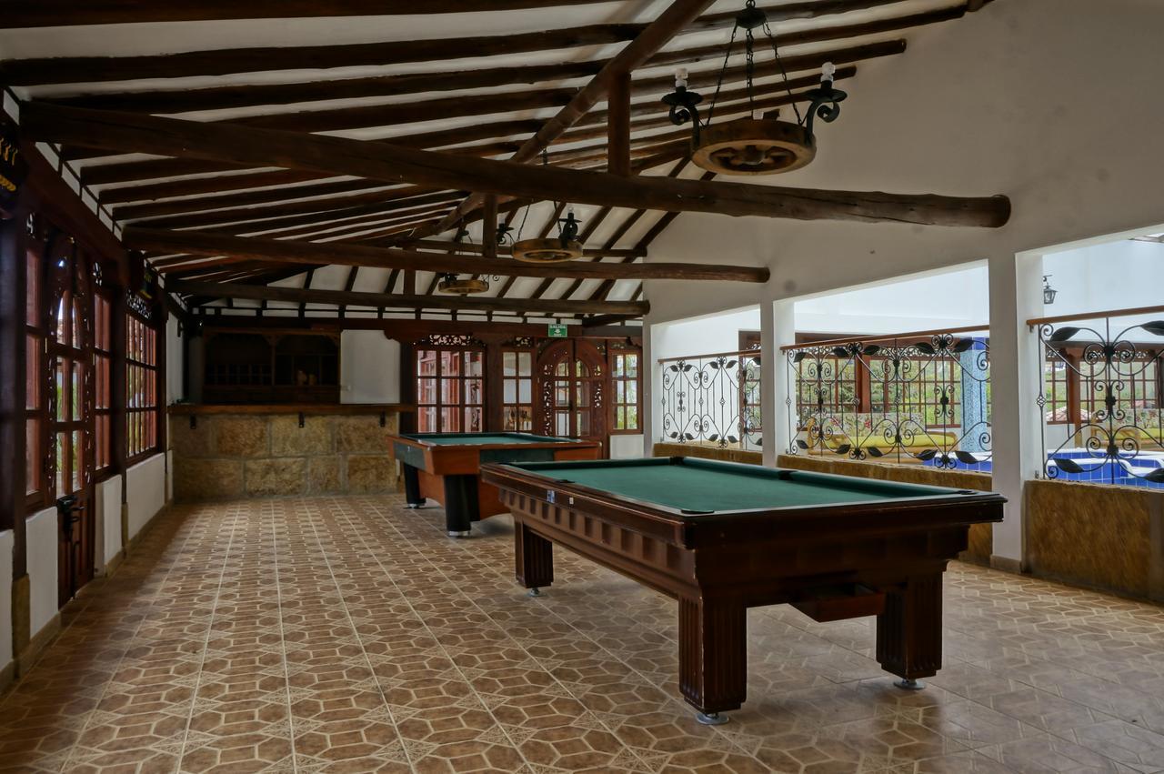 Club Campestre El Bosque De La Villa Villa de Leyva Luaran gambar