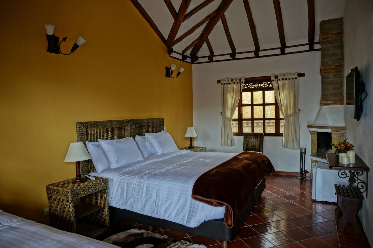 Club Campestre El Bosque De La Villa Villa de Leyva Luaran gambar